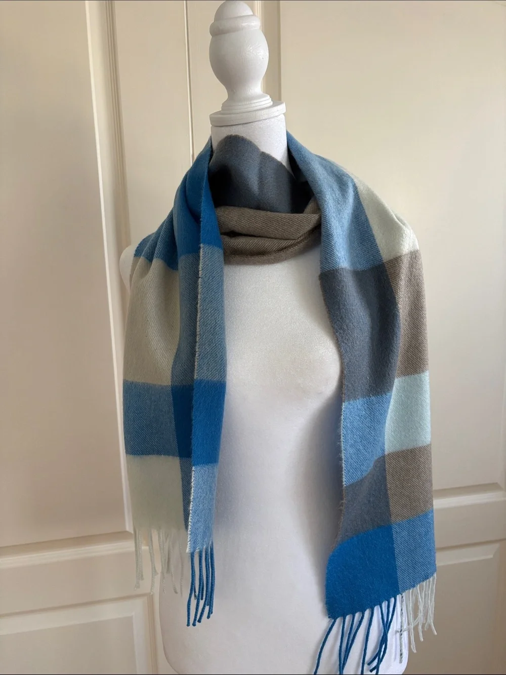 CASHMERE BY CHARTER CLUB SCARF EUC